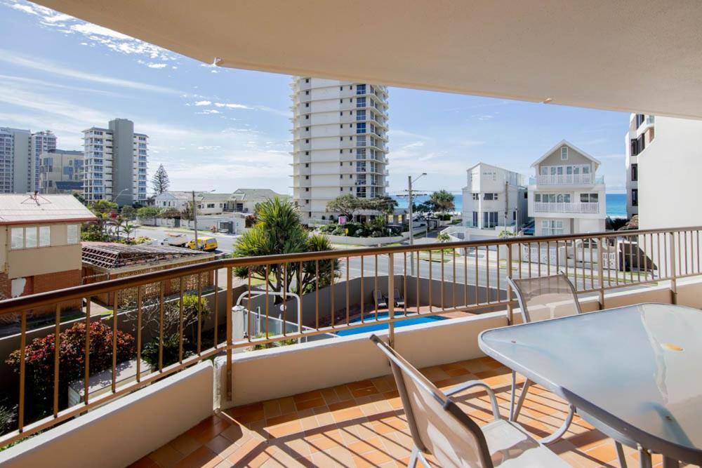 Bougainvillea Gold Coast Holiday Apartments Exterior photo